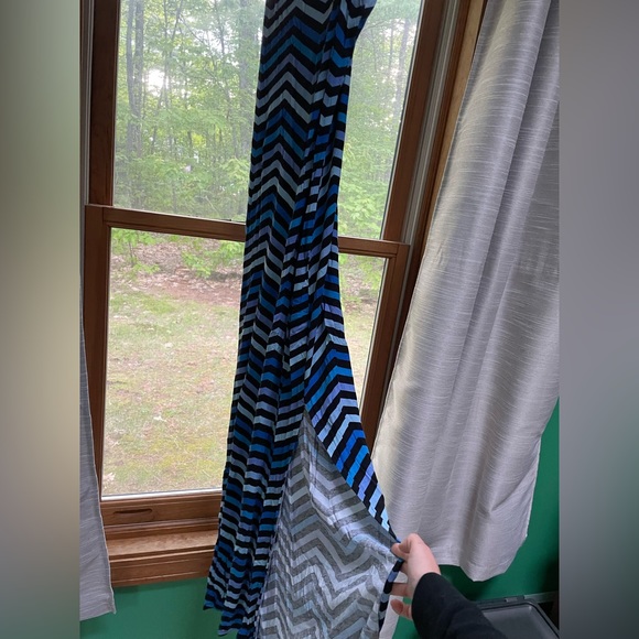 Blue, maxi dress with slit on one side - Picture 3 of 4